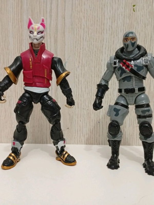 Fortnite Havoc Battle Royale Legendary Series Drift & Havoc Jazwares action figures used, set