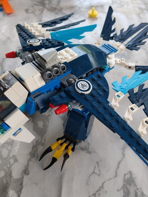 LEGO Legends of Chima 70003 Eris' Eagle Interceptor
