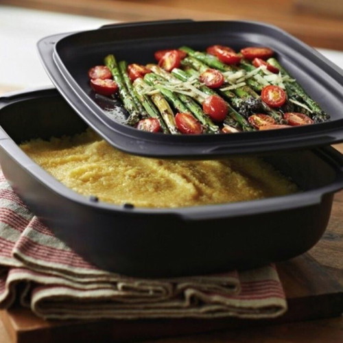 Tupperware UltraPlus 3.3L Roaster with Lid new