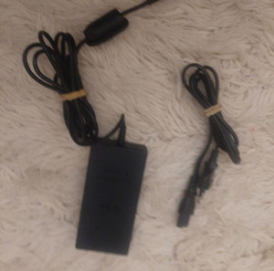 Sony playstation 2 ( ps2 ) τροφοδοτικο AC Adapter ( για sony PS2 Slim ) λειτουργει