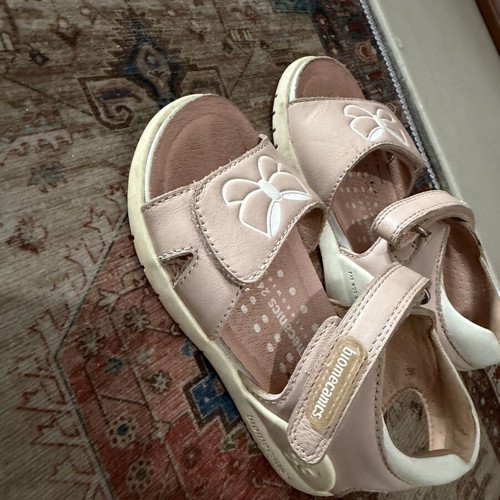 Biomecanics girls' sandals size 24 like new, pink and white