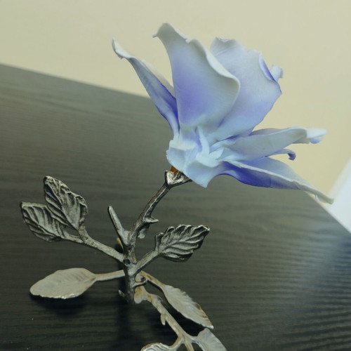 Porcelain decorative roses used, set of 2 pieces