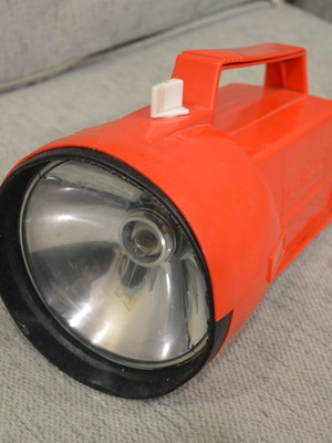 Φακός χειρός DARK CHASER mod.211 μεταχειρισμένος, ισχυρός, αμερικάνικος