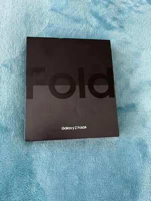ИНСТРУМЕНТЪТ!!! Запечатан, гаранция, Samsung Galaxy Z Fold 4 5G (12GB/256GB) с ПОДАРЪЦИ на стойност 230€!!!