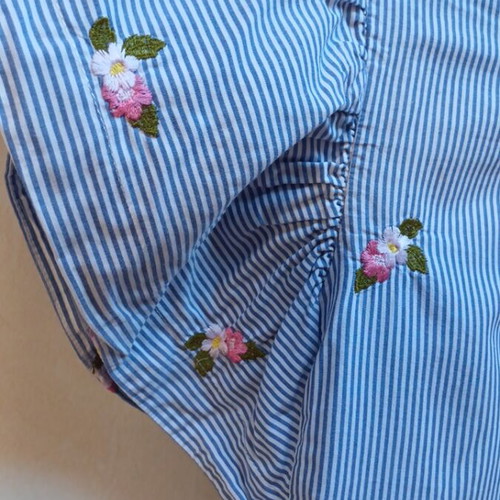 Imperial blouse with puff sleeves, stripes and embroidered flowers like new
