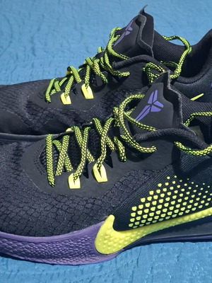 Παπούτσια μπάσκετ Nike Mamba Fury CK2087-003 μεταχειρισμένα νούμερο 44.5 μαύρο μωβ