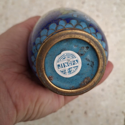 JINGFA Chinese cloisonne vase used, vintage