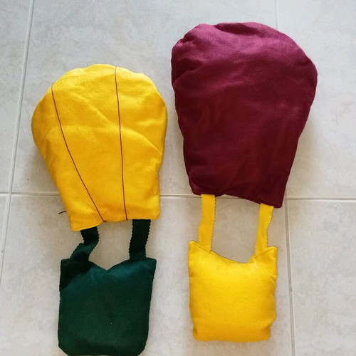 Decorative hot air balloons for kids room like new, handmade