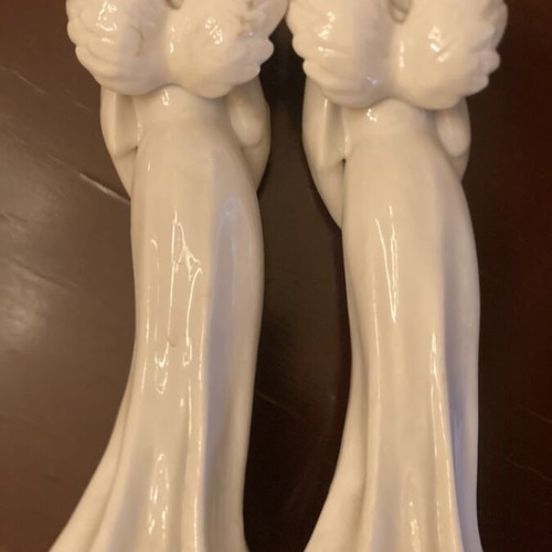 Porcelain angel figures like new, set of 2, 25 cm tall