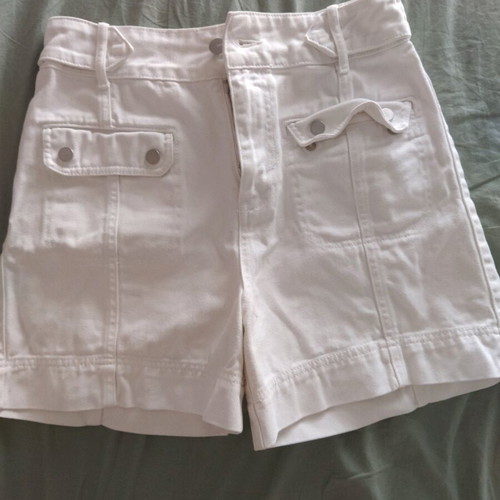White denim Zara shorts new, size 36