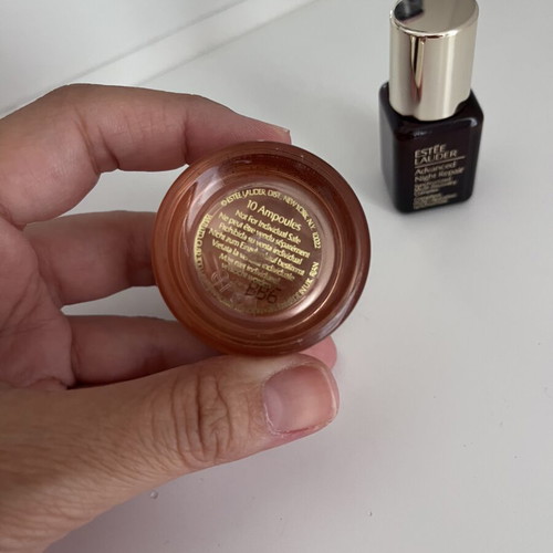 Estée Lauder Advanced Night Repair set, serum and ampoules