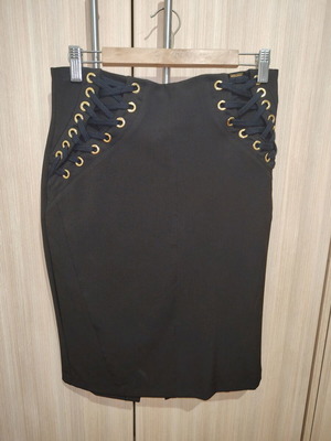 BSB black midi skirt like new, size M