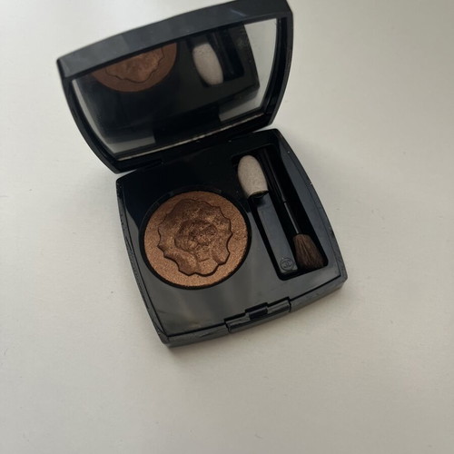 Chanel Ombre Premiere Longwear Powder Eyeshadow 907 Cuivre Lamé like new