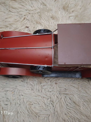 Metal decorative car used red 40x14 cm