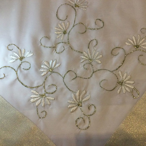 Set of 6 tablecloth squares and table runner semeni new