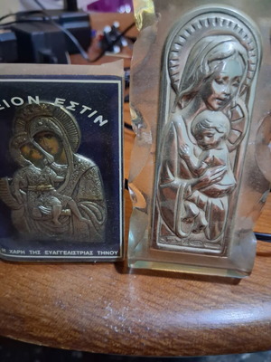 2 silver-gold religious icons, pack