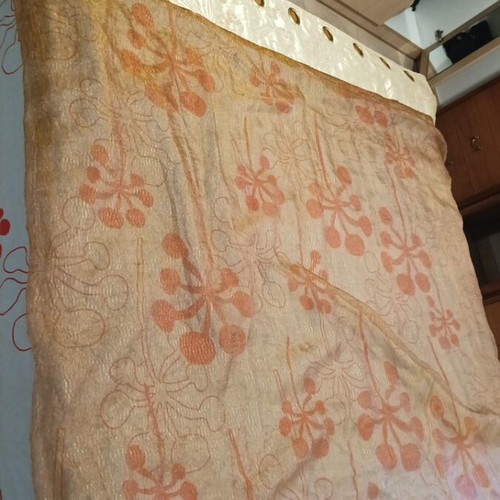 Curtain with rings like new, brown fabric with beige border