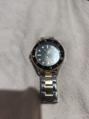 Wachs Man Auriol watch like new, water resistant 5 bar, black and gold