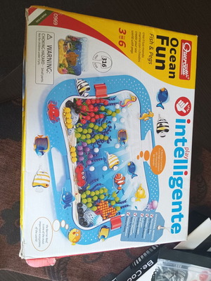 Quercetti Ocean Fun Fish & Pegs Educational Toy like new