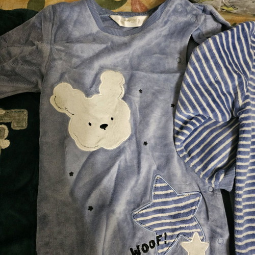 Baby rompers like new, pack of 6 for boys