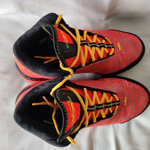 Nike LBJ NXXT Genisus basketball shoes new, size 42.5, black/orange