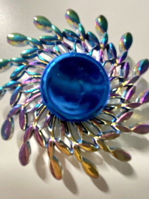Fidget Spinner multi colored metal like new