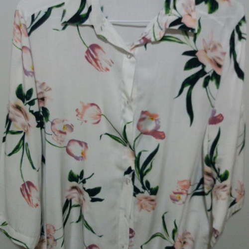 Women's floral shirt new, size XXL