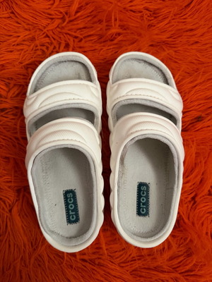 Crocs μιουλ λευκά μεταχειρισμένα, μέγεθος 41-42, unisex