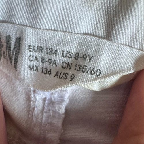 Girls white jean shorts H&M 8-9 years 134 cm like new