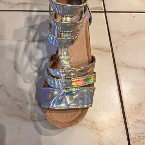 Sandal like new, silver iridescent, size 37