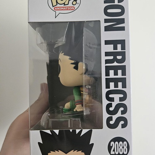 Gon Freecss Funko Pop #2088 like new with box