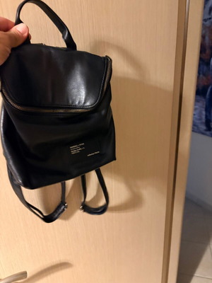 5PREVIEW black backpack
