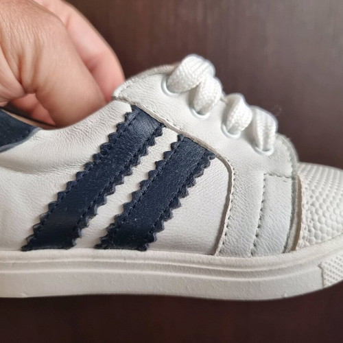 Gorgino Leather Baby Shoes N21 White with Blue Details Like New