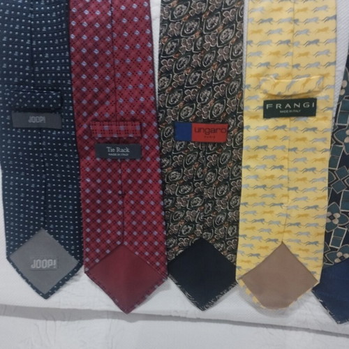 Branded men's ties pack of 8 used, 100% silk
