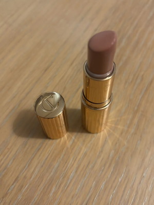 Charlotte Tilbury Lipstick Bitch Perfect used, nude peach shade