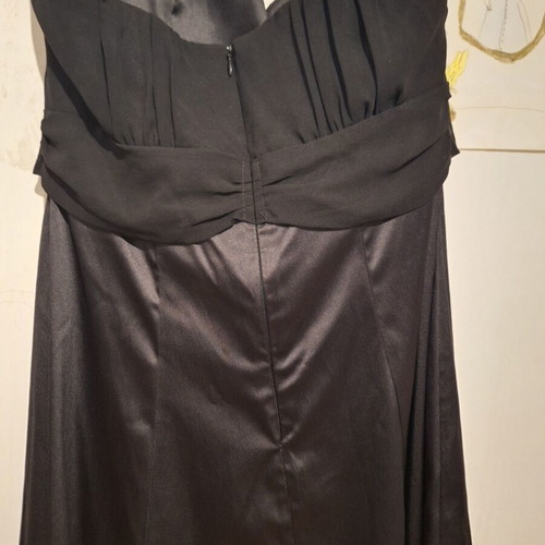 Black satin dress Large like new