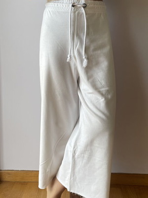 BdTk White Tracksuit