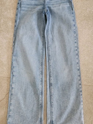 Girls' jeans size 146 like new, light blue, straight modern fit