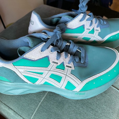 Αθλητικά παπούτσια Asics καινούργια, τιρκουάζ, μέγεθος 43,5