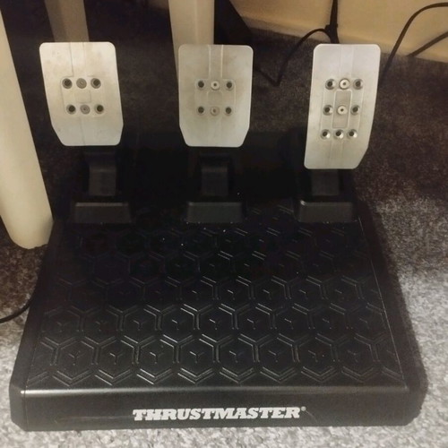 Thrustmaster T248 racing wheel like new for PC and Playstation