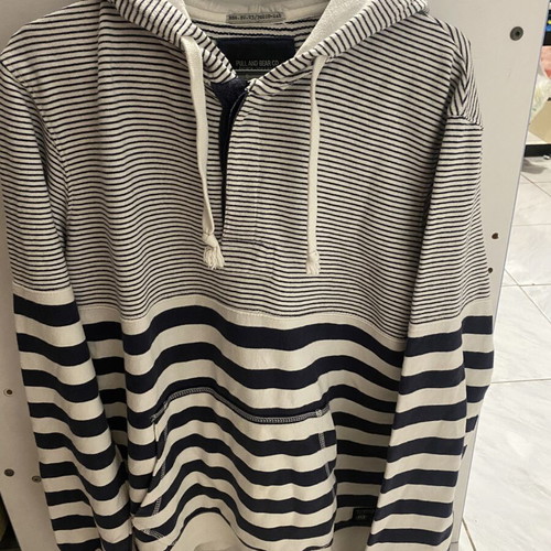 Pull & Bear men's sweater XL like new