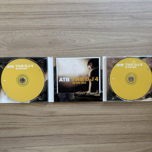 Trance Progressive Club CDs collection like new, iconic 00s electronic