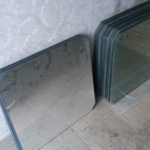 Mirrors and glass used, 28 pieces 5mm glass & 9 pieces 3mm mirrors