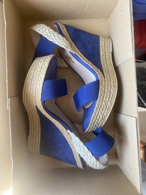 Platform sandals like new, size 37, blue