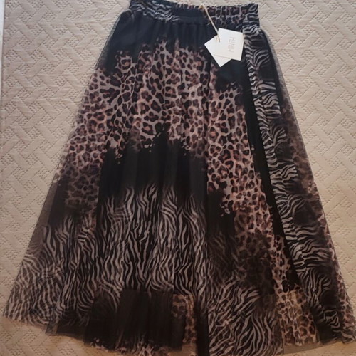 Maxi skirt flared animal print tulle new, one size