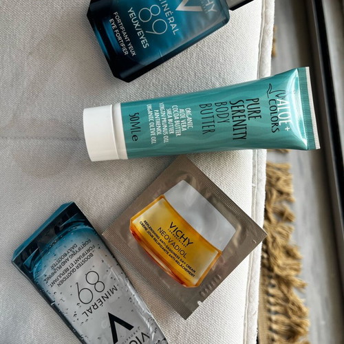Body Butter Mini with Aloe and 3 Vichy Samples new
