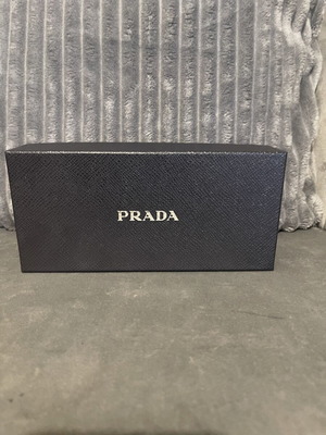 Prada box