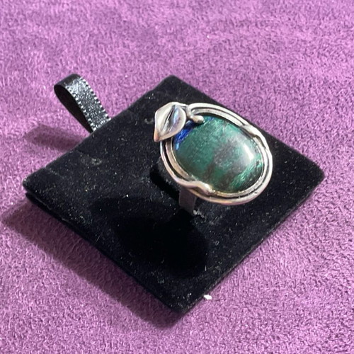 Silver women's ring used with azurite and malachite