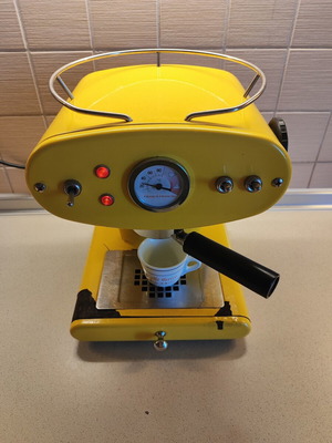 Francis Francis X1 Magic L'Espresso Coffee Machine used, yellow
