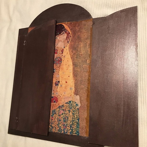 Handmade triptych painting with decoupage technique The Kiss Gustav Klimt like new